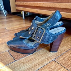 Fluevog Summertime Fillmore Platform Heels